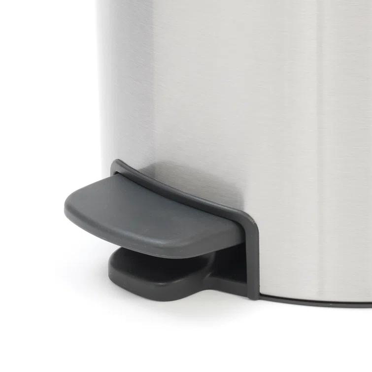 Brabantia NewIcon Step On Trash Can, 8 Gallon (30 Liter)