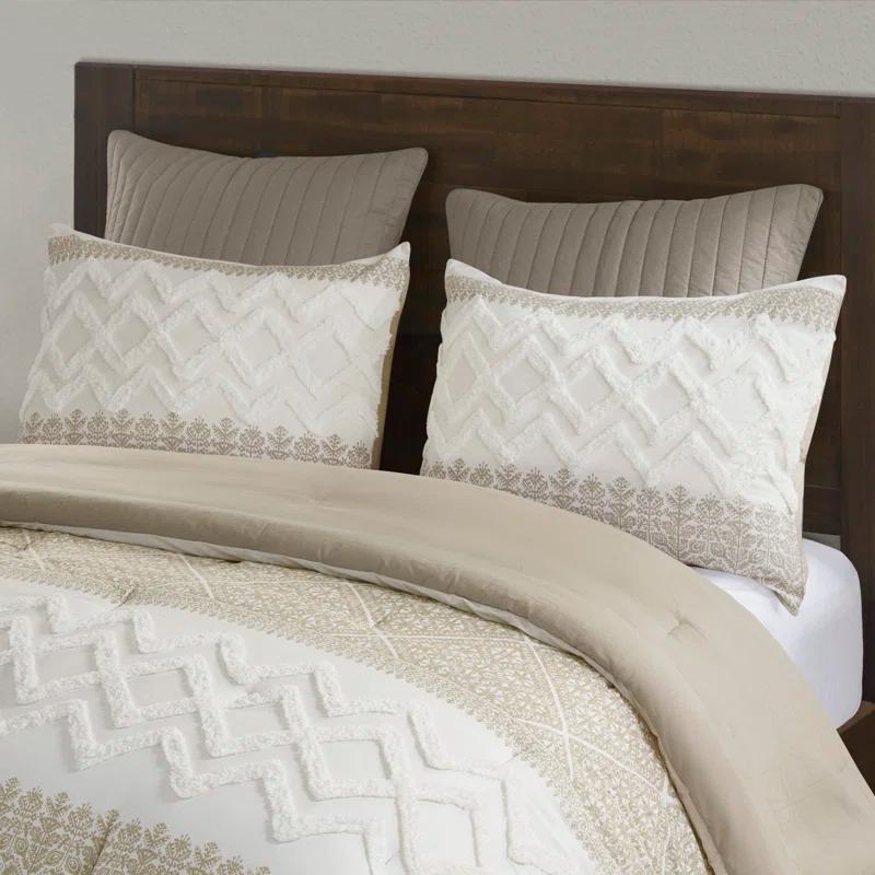 INK+IVY Mila 3 Piece Cotton Comforter Set with Chenille Tufting
