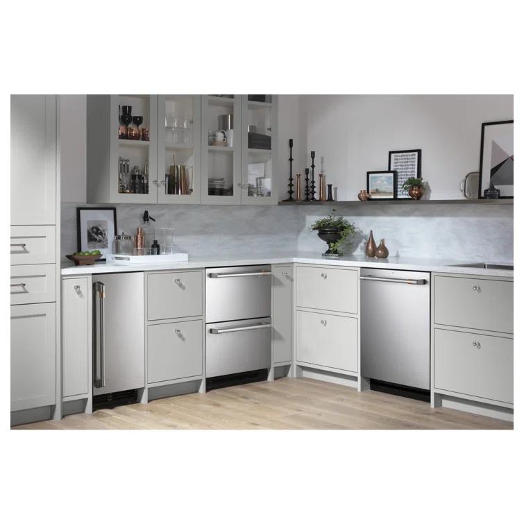 Café 5.7 cu. ft. Undercounter Mini Fridge CDE06RP4NW2