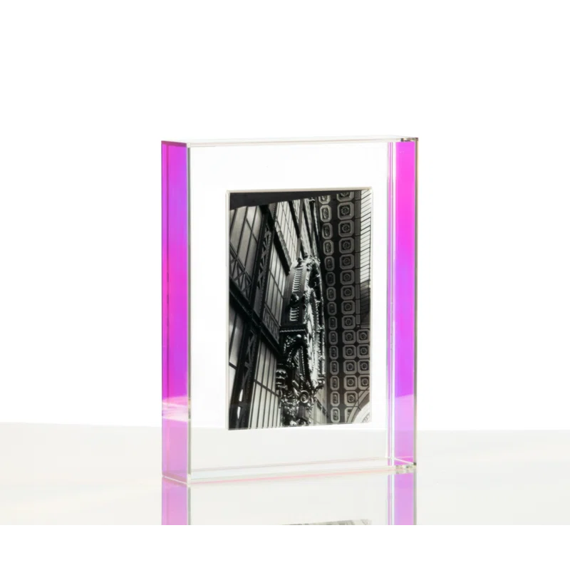 Float Frame for Tabletop or Wall with Magnetic Photo Holder