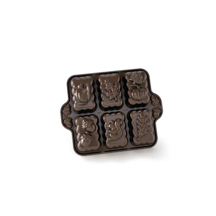 Nordic Ware ® Harvest Mini Loaf Pan