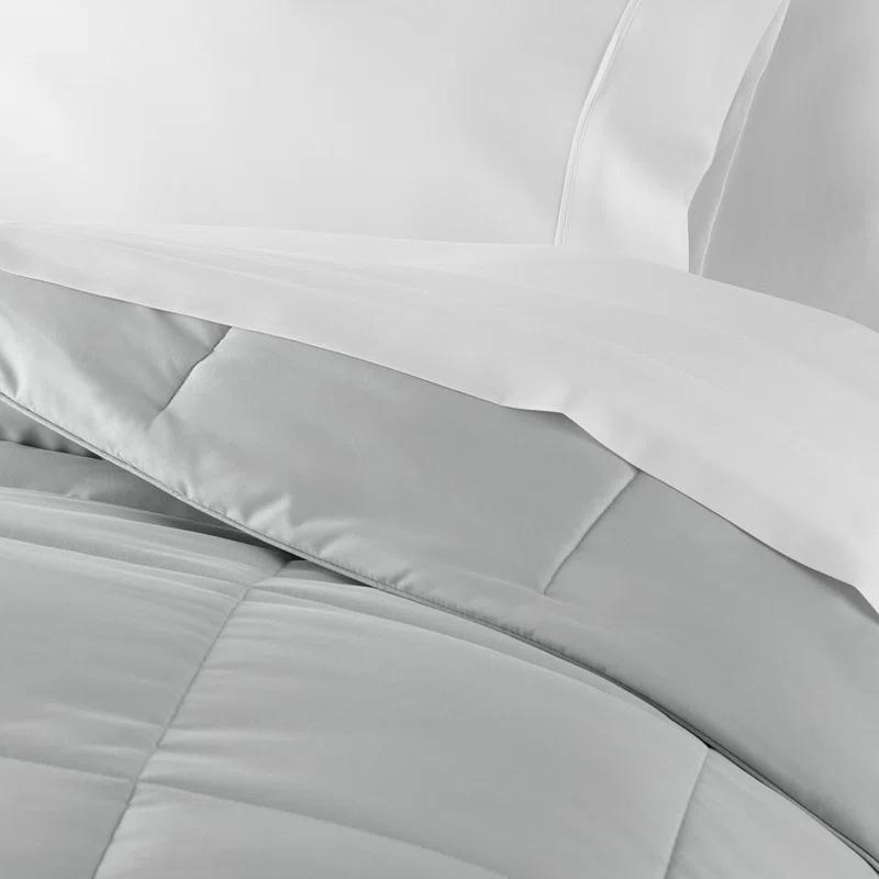 Becky Cameron Becky Cameron Lightweight All Season Down Alternative Comforter