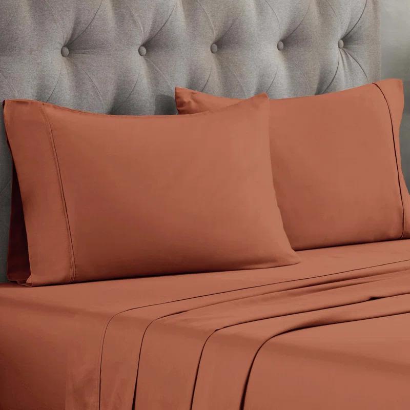 Superior Egyptian Cotton 300 Thread Count Solid Pillowcases (Set of 2)