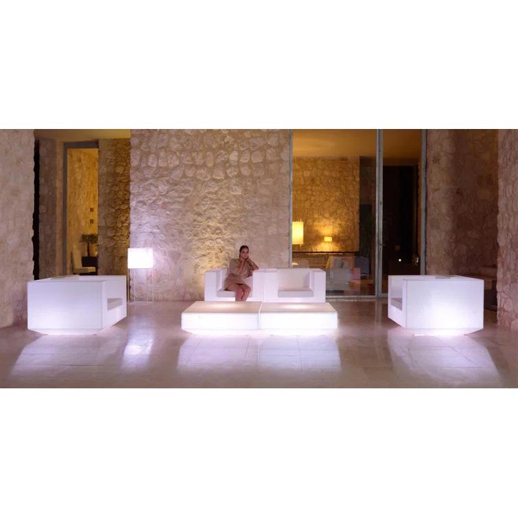 Vela Matte Ice White Plug-In LED Outdoor Floor Lamp