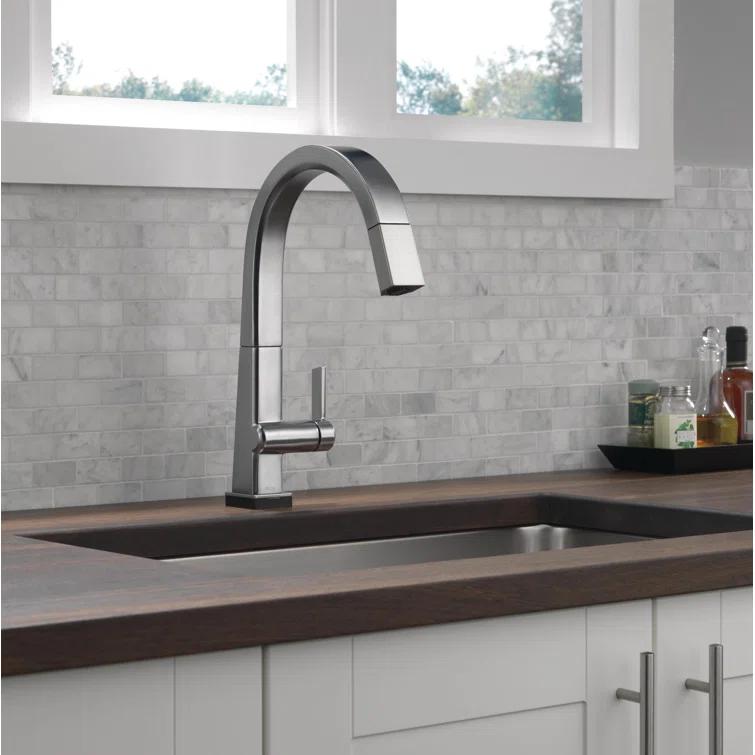 Pivotal Pull Down Touch Single Handle Kitchen Faucet with Touch20 Technology