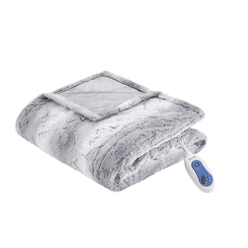 Beautyrest Beautyrest Zuri Oversized Heated Faux Fur Throw