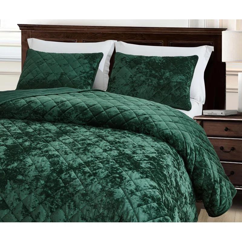 Velvet Quilt Set