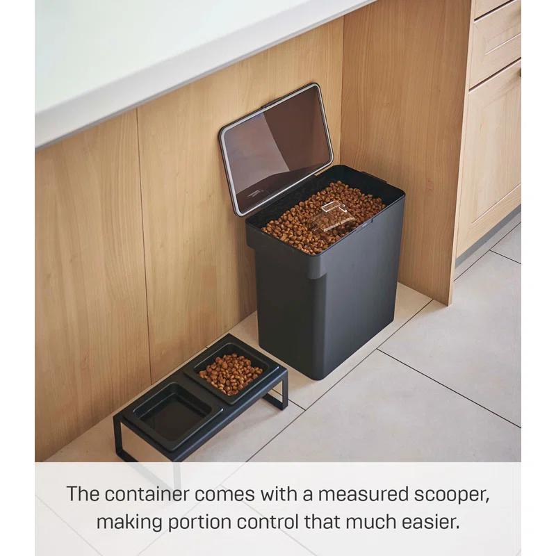 Yamazaki Home Airtight Pet Food Large Storage Container With Transparent Lid, 3.2 gallons