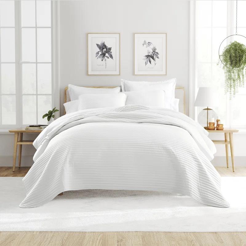 Becky Cameron Becky Cameron Lightweight All Season Stripe Stitch Quilt Set with Shams