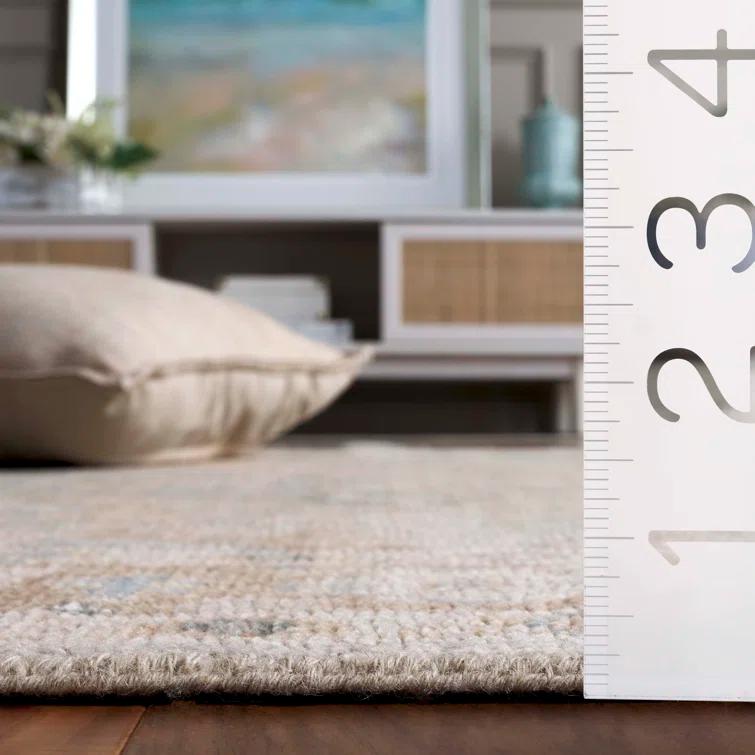 Safavieh Samarkand Hand Knotted Wool/Cotton Oriental Rug in Gold/Gray