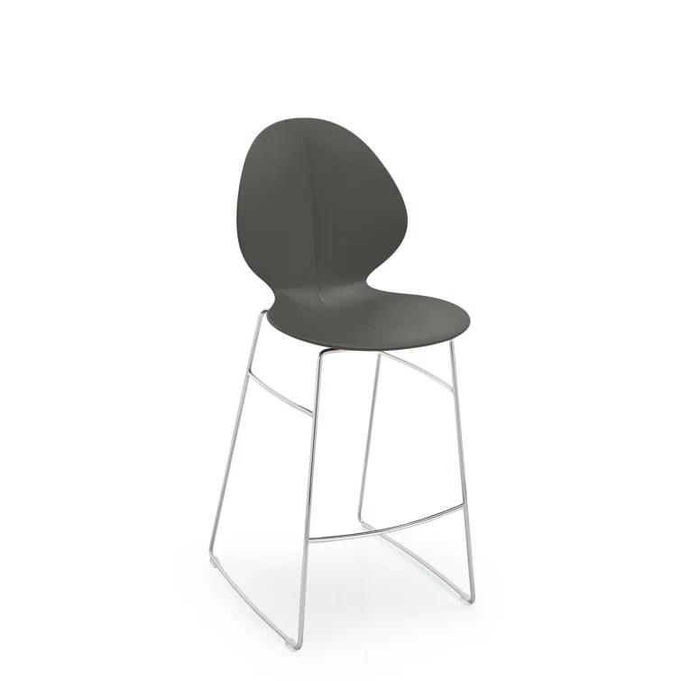 Calligaris Basil Ergonomic Stool with Metal Base