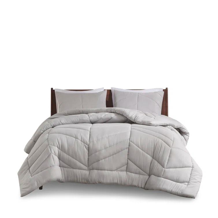 Intelligent Design Remy Quilted Chevron Comforter Set