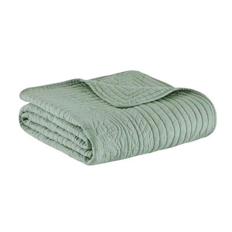 Madison Park Journey Oversized Quilted Throw with Scalloped Edges