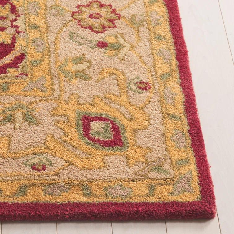 Safavieh 7'6" x 9'6" | Wayfair