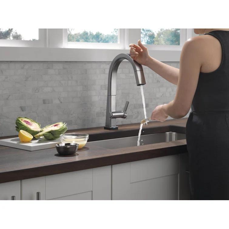 Pivotal Pull Down Touch Single Handle Kitchen Faucet with Touch20 Technology