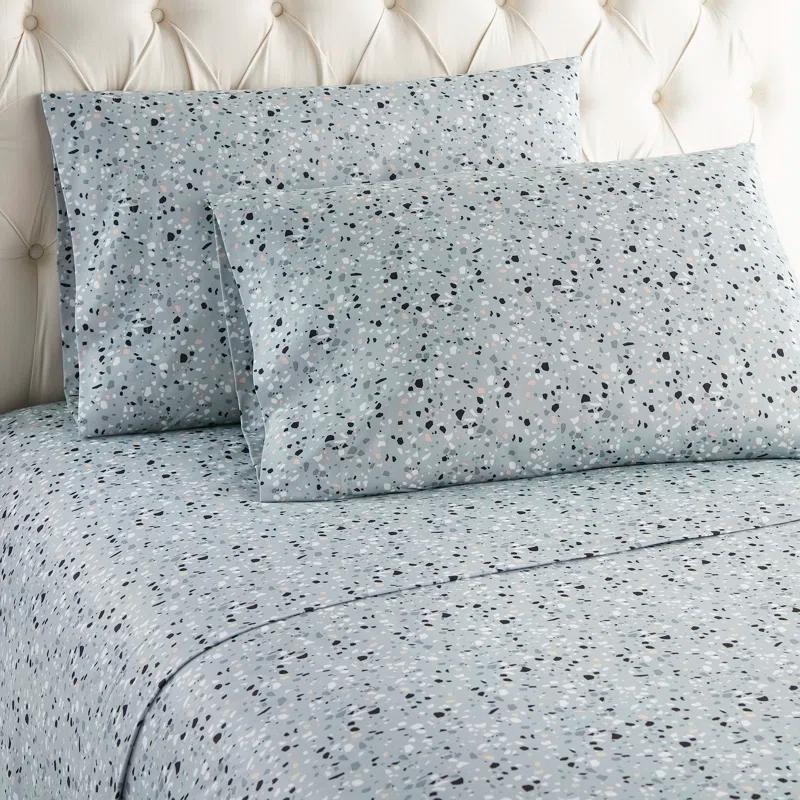 Micro Flannel® Micro Flannel® Printed Deep-Pocket Sheet Set