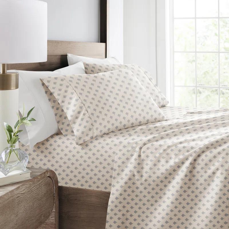 IEnjoy Home 4 Piece Delicate Details Pattern Sheet Set