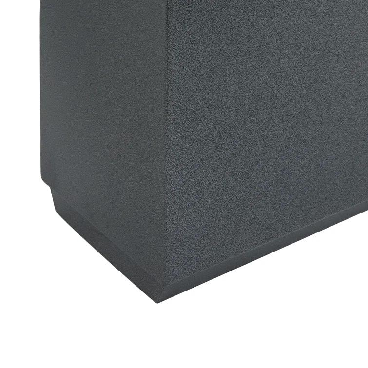 Tormund Metal Planter Box