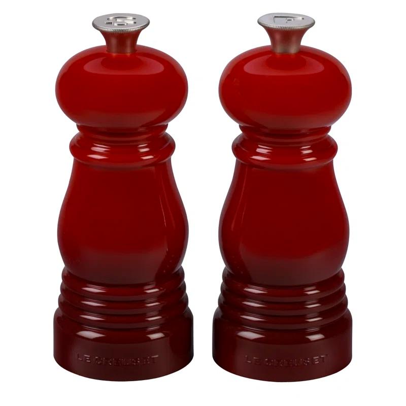 Le Creuset Set of 2 Salt and Pepper Mills