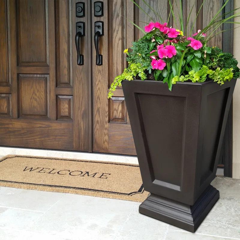 Mayne Inc. Aberdeen 25" Tall Planter
