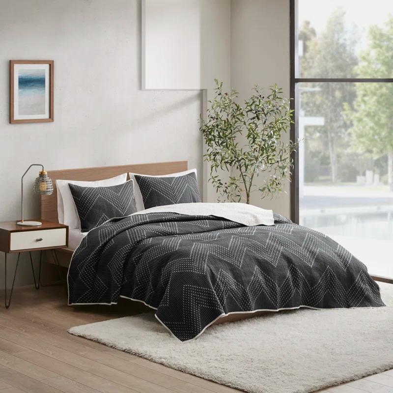 INK+IVY Pomona 3 Piece Embroidered Cotton Quilt Set