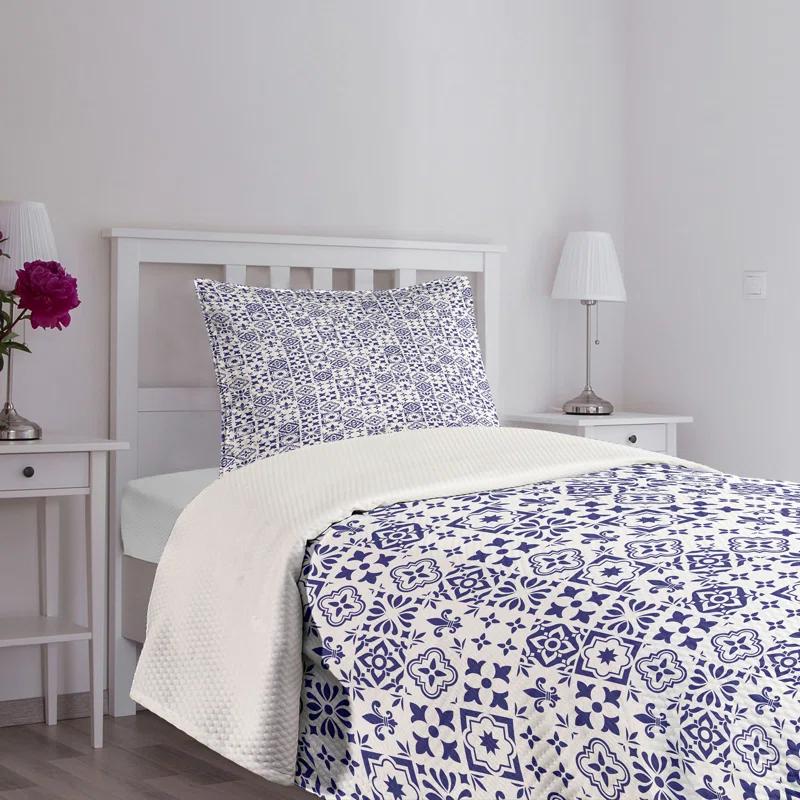 Ambesonne Ambesonne Indigo Bedspread Set  Tile Square Abstract Pattern  Indigo White