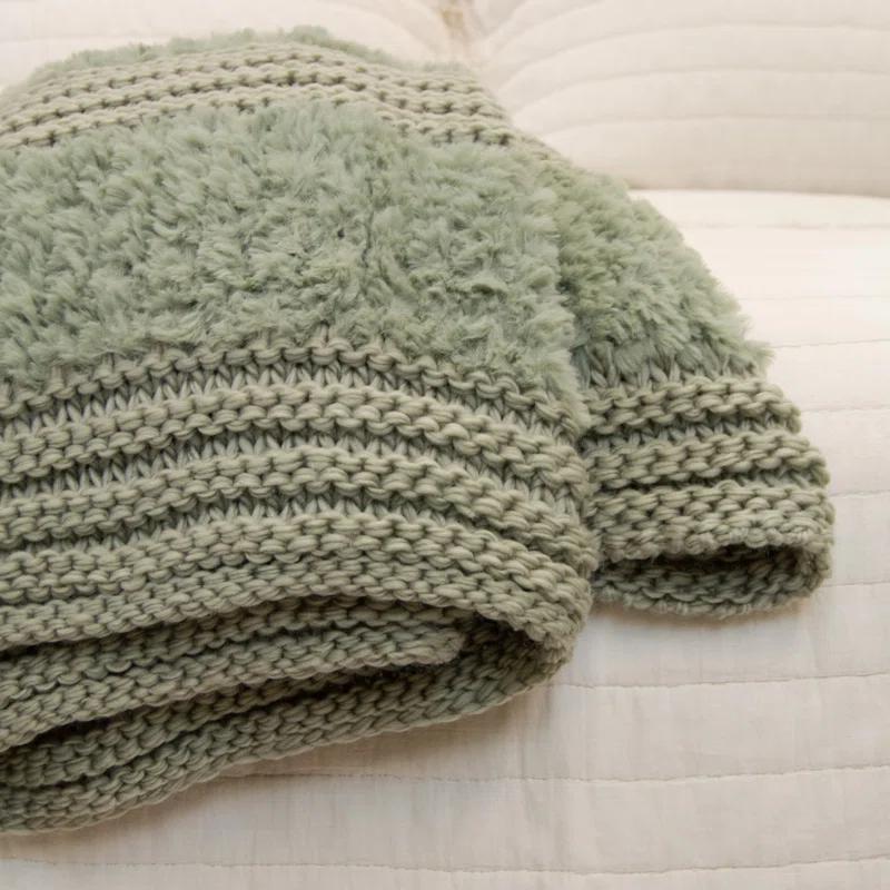 Donna Sharp Knitted Throw Blanket