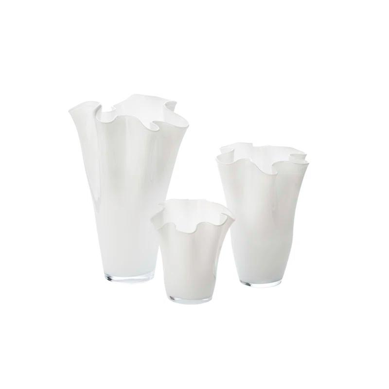 Ruffle Glass Table Vase