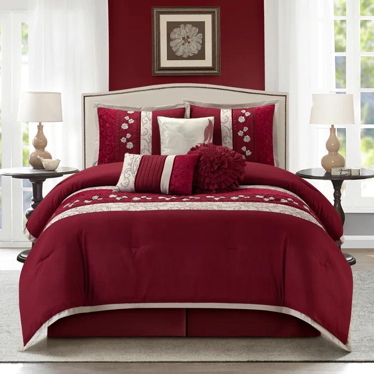 Nanshing America, Inc Riley 7 Piece Glam Comforter Set