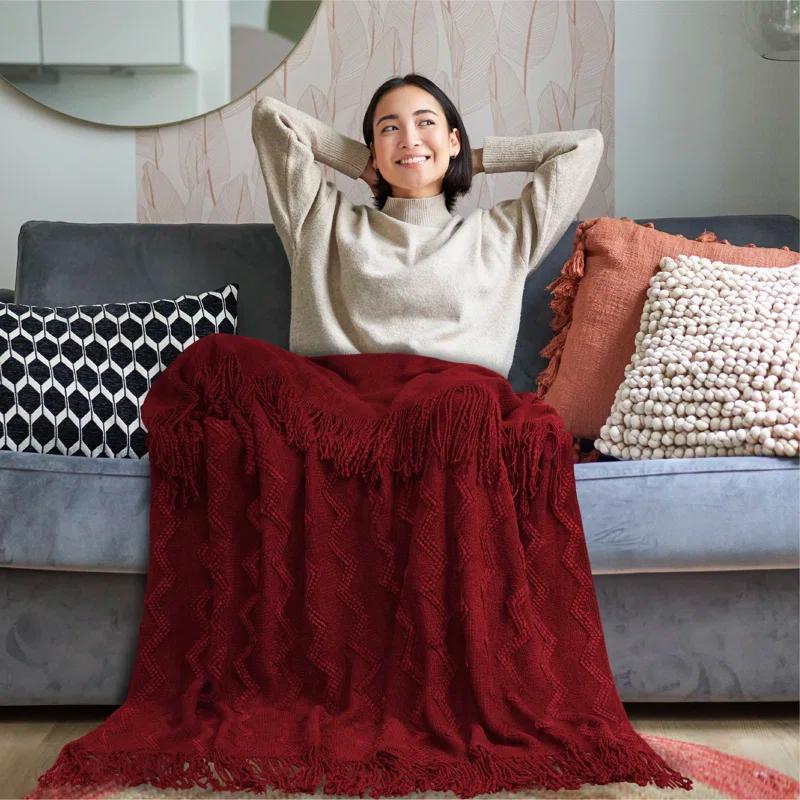 Pavilia Throw Blanket