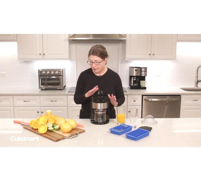 Cuisinart Citrus Juicer with Carafe