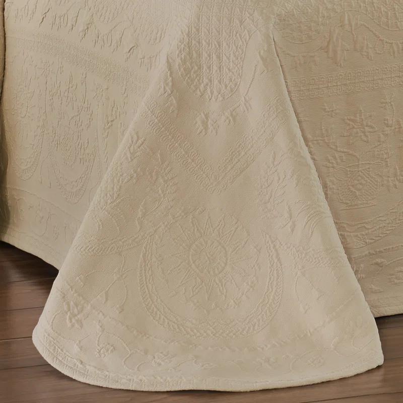 Historic Charleston King Charles Matelasse Traditional Cotton Floral Coverlet