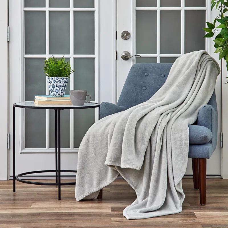 Cosy House Collection Everyday 1500 Series Fleece Blanket - Soft, Breathable & Skin-Friendly
