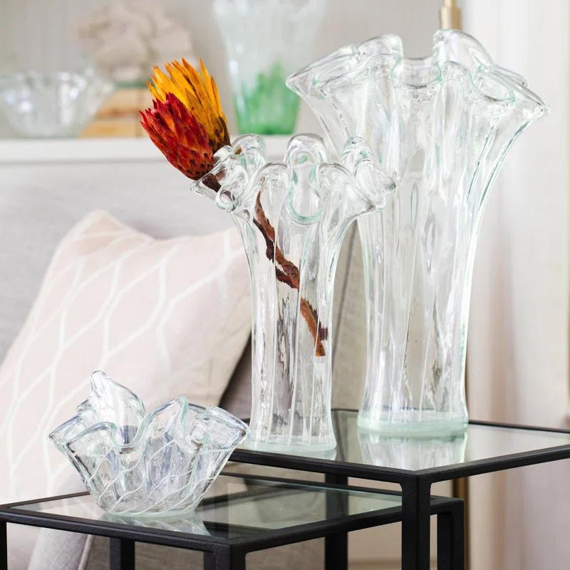 VIETRI Onda Handmade Glass Table Vase