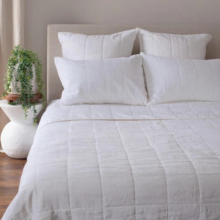French Linen Box Stitch Quilt & Sham Set