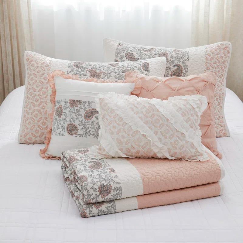 Madison Park Dawn 6 Piece Cotton Percale Quilt Set with Throw Pillows
