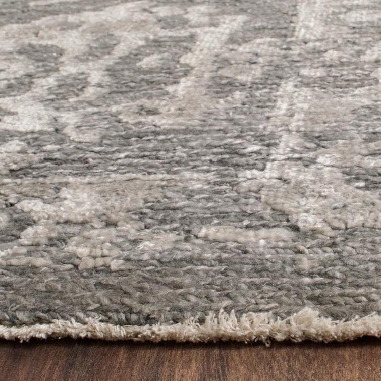Safavieh Centennial Hand Knotted Viscose/Cotton Floral Rug in Light Gray/Dark Gray