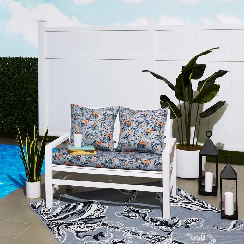 Vera Bradley Vera Bradley Floral Indoor / Outdoor Rug