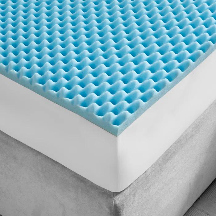 Madison Park 1.5" Gel Memory Foam All Season Reversible Cooling Mattress Topper