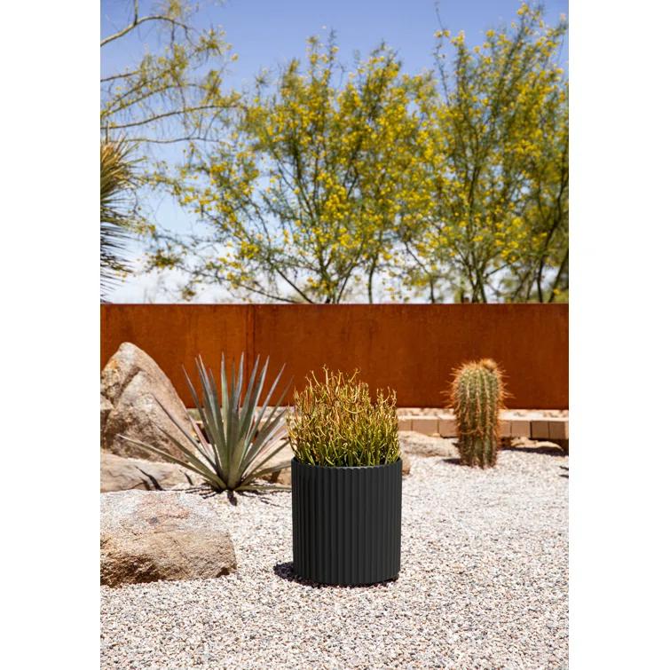Demi Series Round Planter