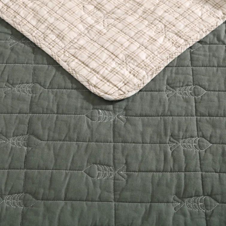 Eddie Bauer Eddie Bauer Troutdale Green Cotton Reversible Quilt Set