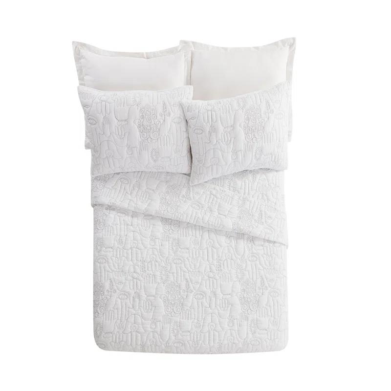 Jungalow Hamsa 3-Piece Embroidered Quilt Set