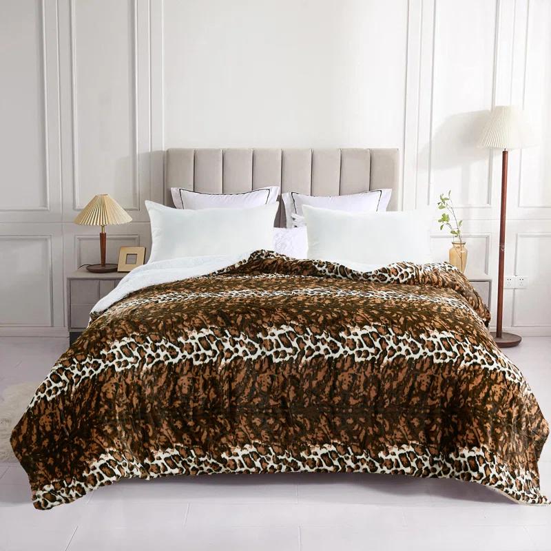 Home Soft Things Safari Animal Nature Throw Blanket