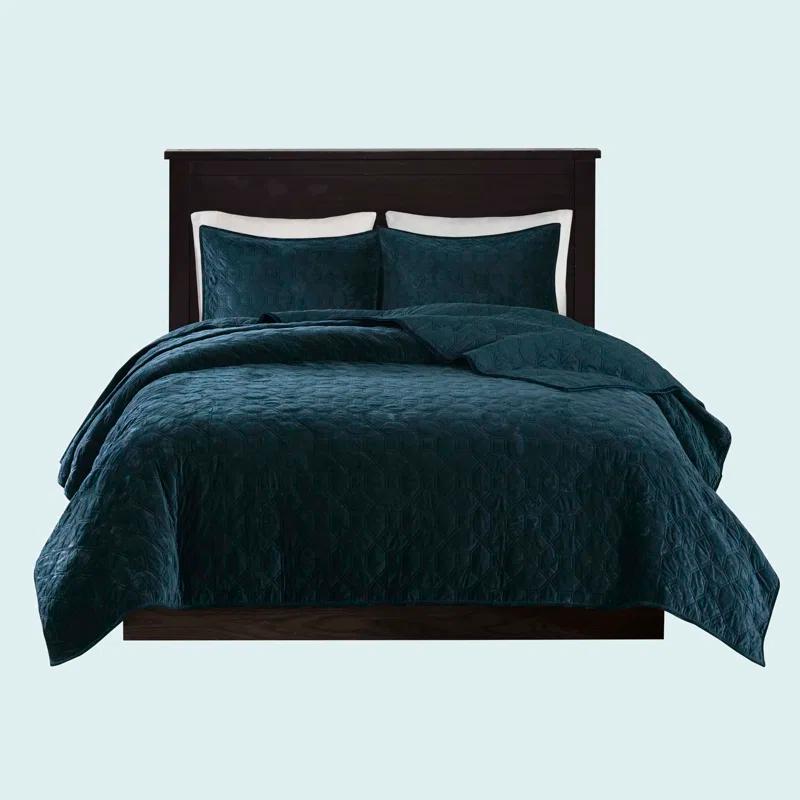 Madison Park Harper 3 Piece Velvet Quilt Set