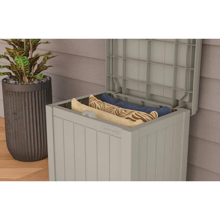 Suncast Suncast 22 Gallon Water Resistant Deck Box with Storage Seat