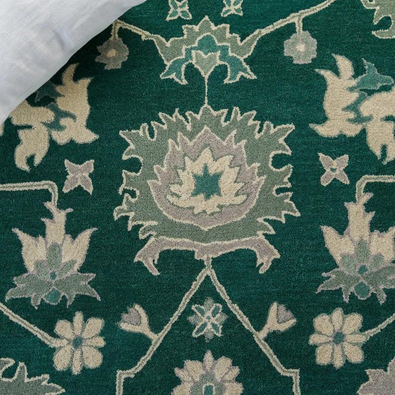Lauren Ralph Lauren Lauren Ralph Lauren Hand Tufted Wool/Cotton Floral Rug in Dark Green/Ivory