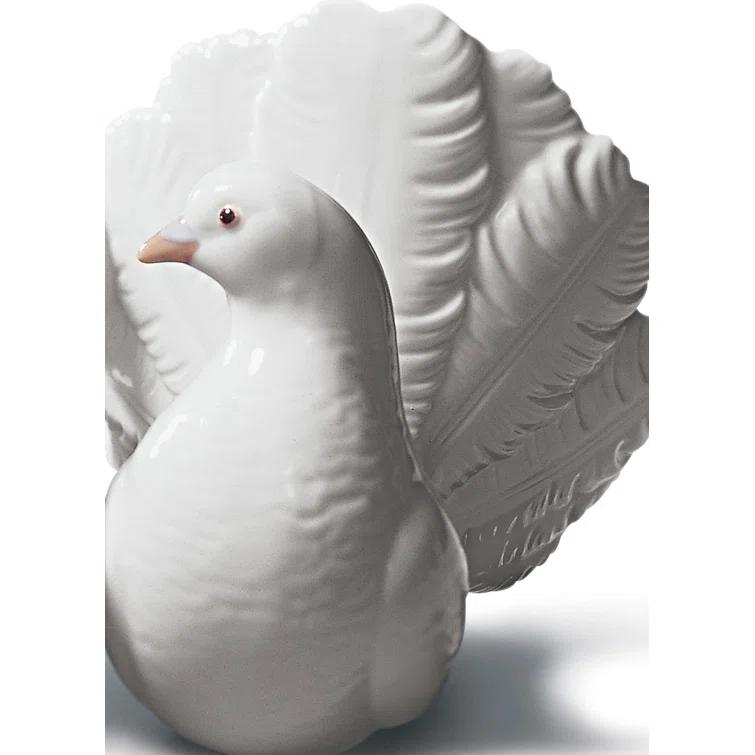 Lladro Couple of Doves Figurine