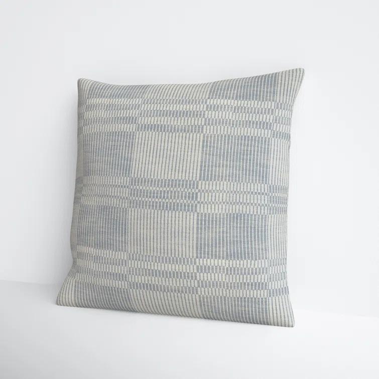 Ellis Pillow