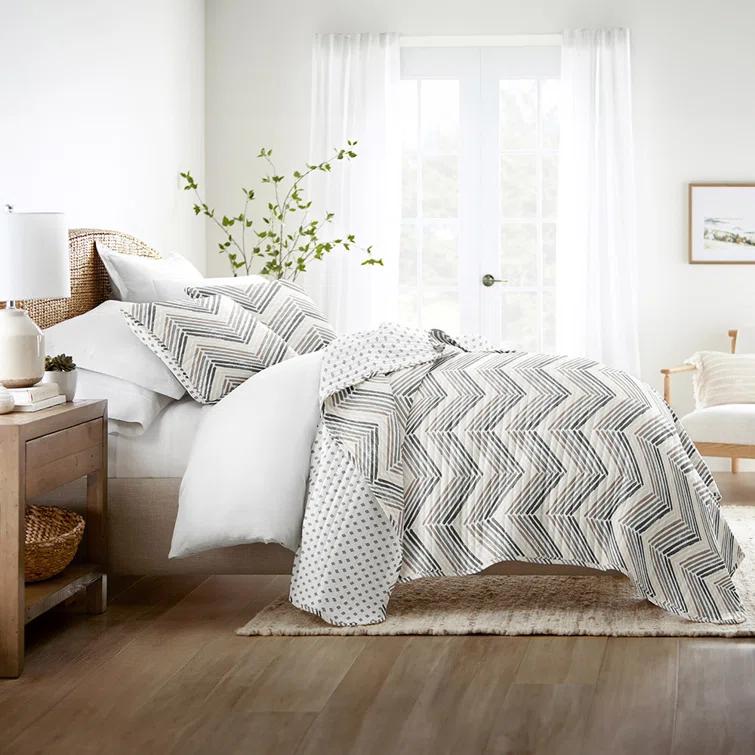 Becky Cameron Becky Cameron Quilt Set