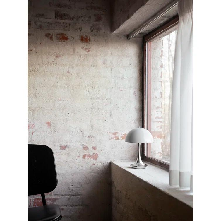 Louis Poulsen Panthella 160 Portable Table Lamp